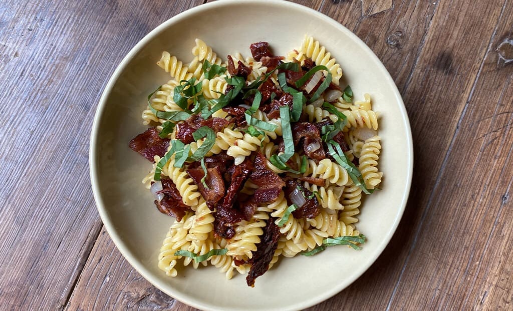 sun dried tomato p asta with bacon