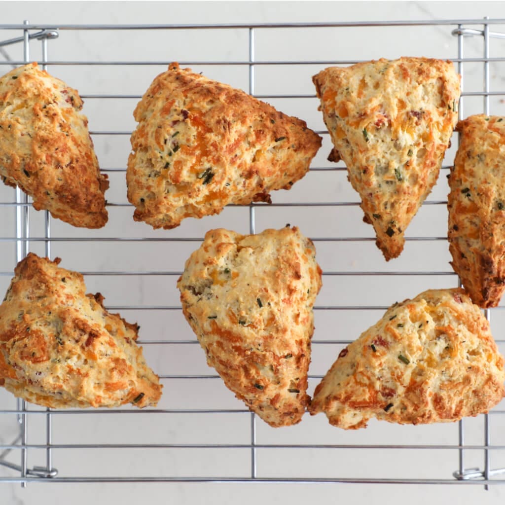 bacon cheddar chive cones